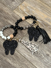 Leopard Tooth Keychain – Black or White Tooth Charm | Cute Dental Key Ring Gift for Assistants